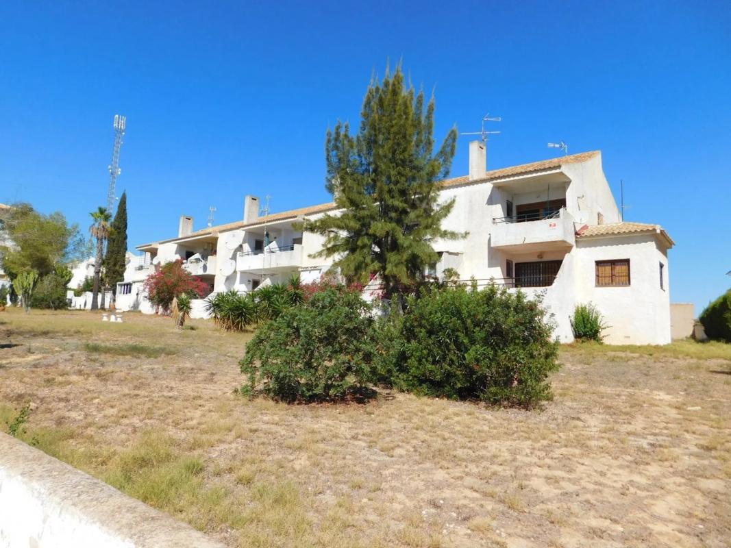 Продажа квартиры на Barrio Villamartín-Las Filipinas, Ориуэла
photo 4