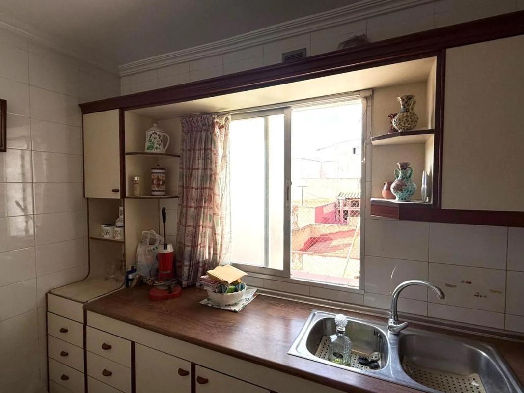 Продажа квартиры на Avenida Vega Baja, Рохалес
 photo 2