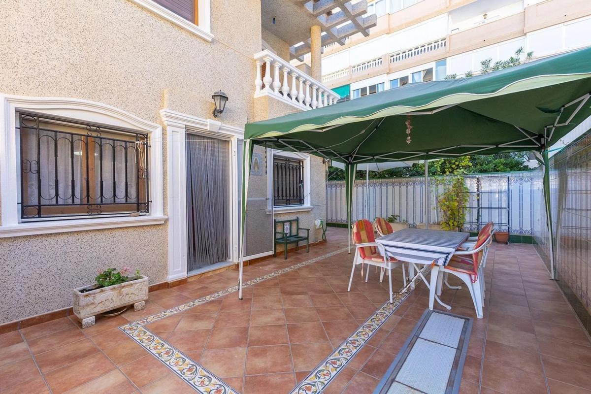 Properties for sale and rent in Spain photo 1