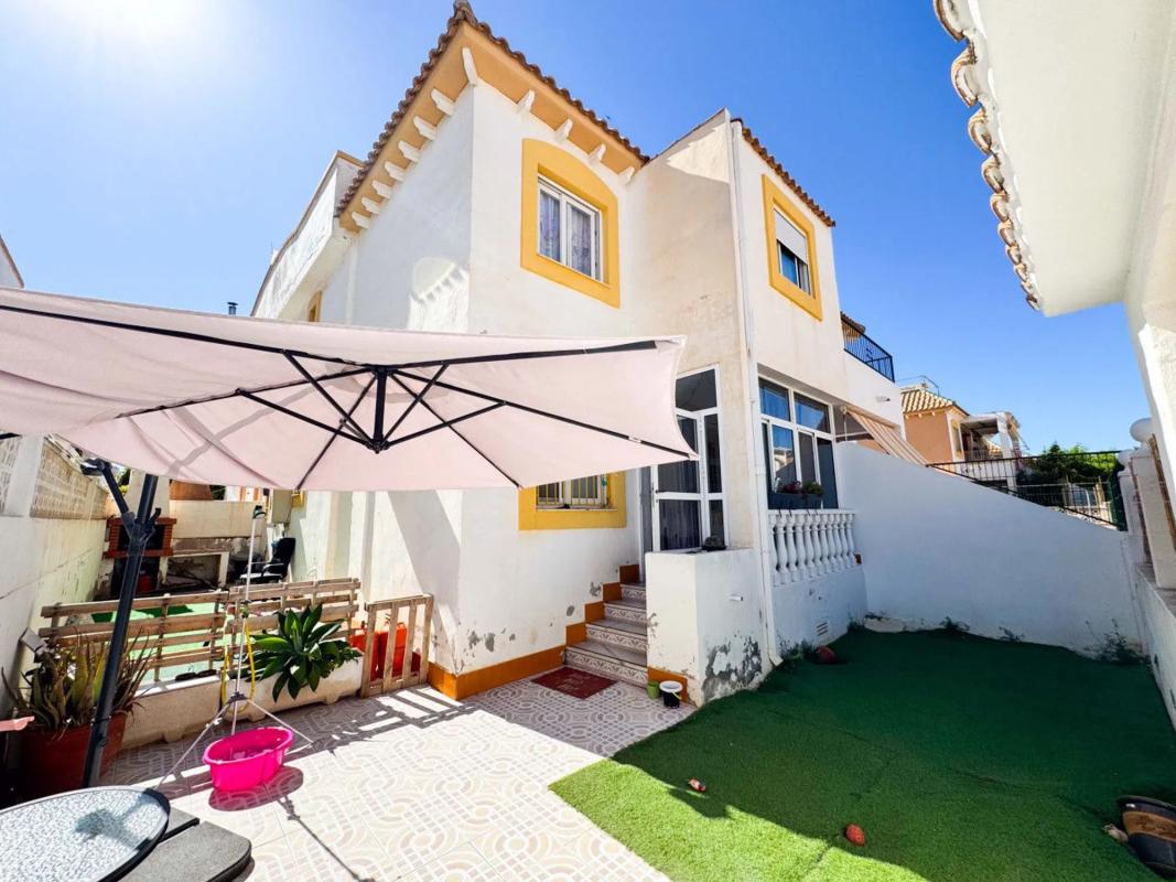Properties for sale and rent in Spain photo 1