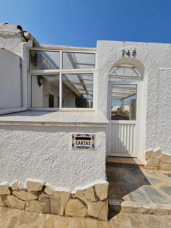 Properties for sale and rent in Spain photo 4
