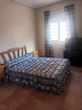 Mieszkanie na sprzedaż w  Calle Vicente Blasco Ibáñez, Torrevieja photo 4
