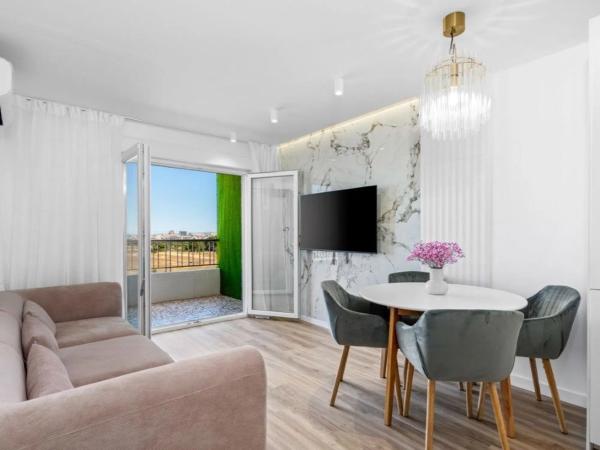 Piso en venta en Calle Pleamar, Torrevieja
 photo 4