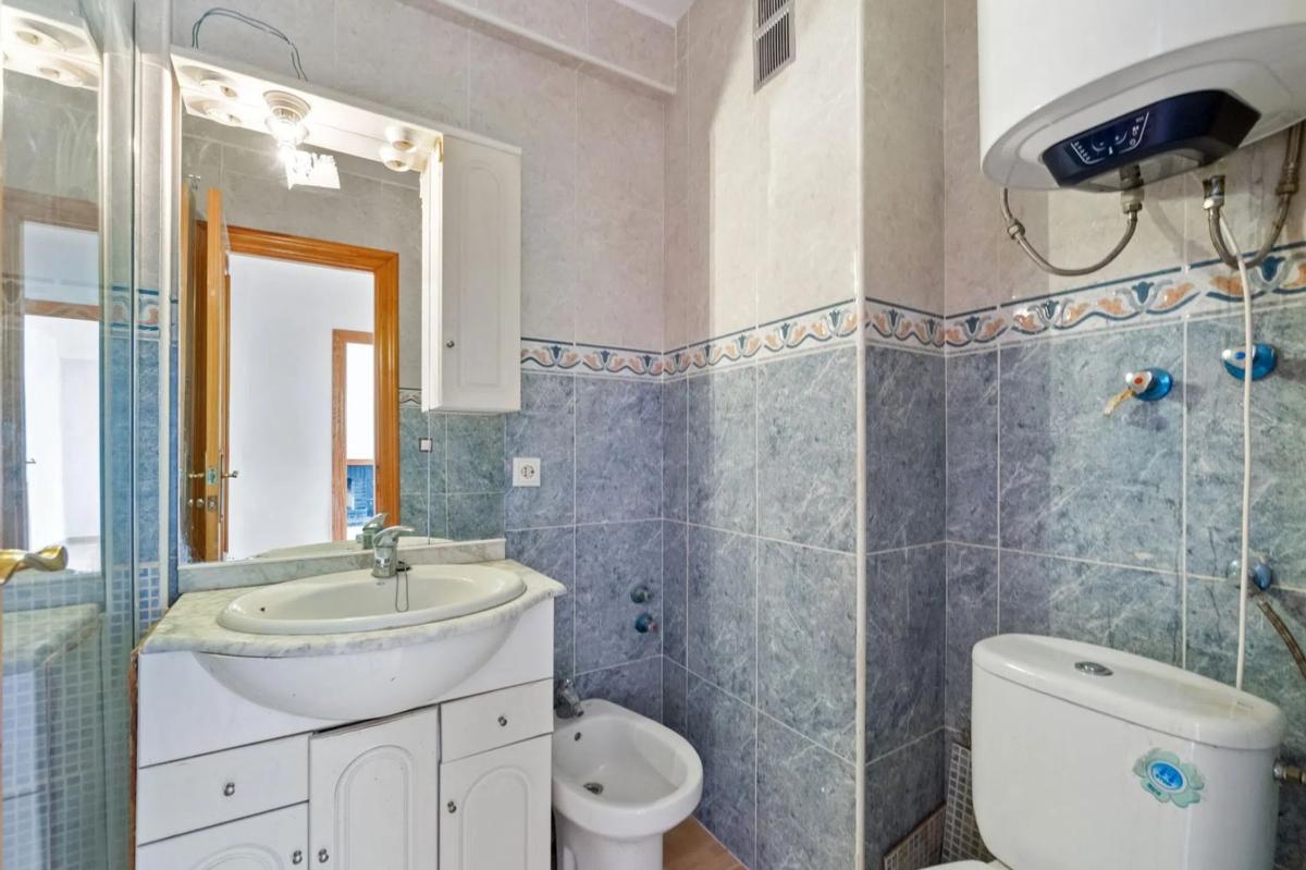 Sale of apartment in punta prima, Torrevieja
 photo 5