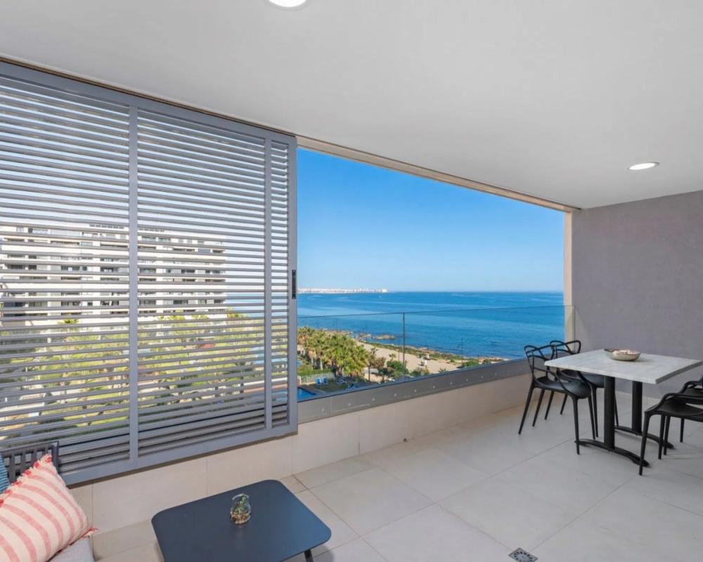 Sale of apartment in Calle Mar Gruesa, 7, Torrevieja
photo 3