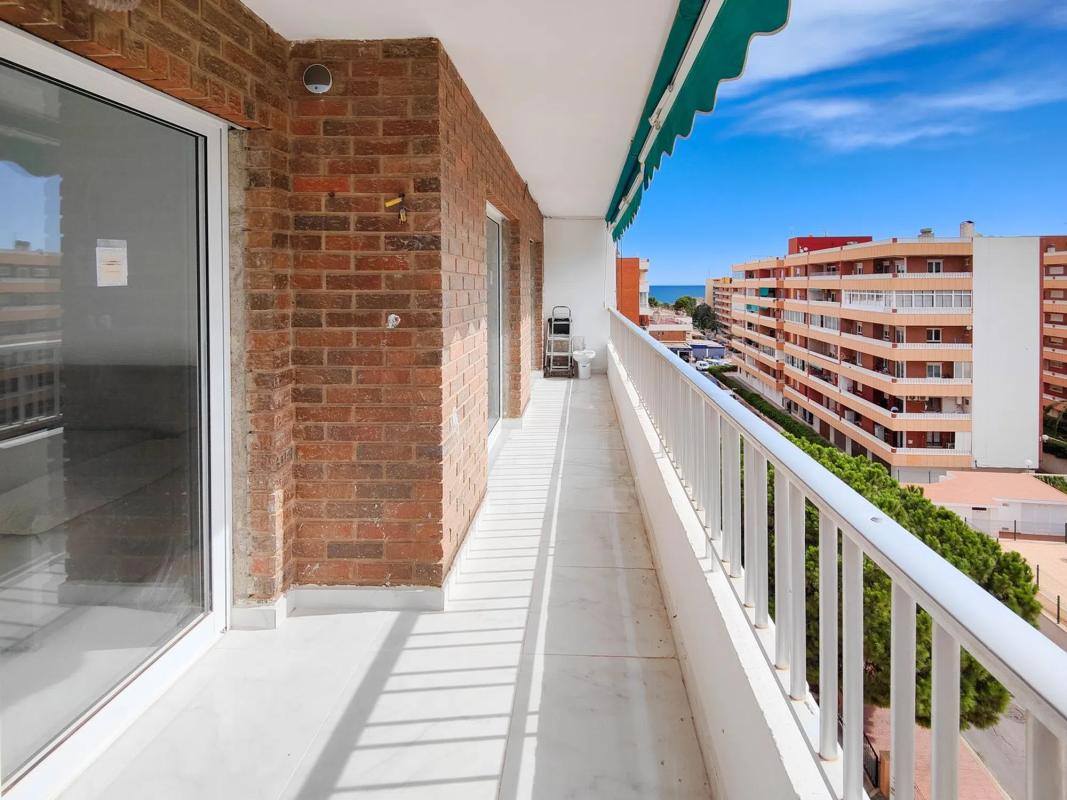 Продажа квартиры на Calle Arrecife, Торревьеха
photo 4
