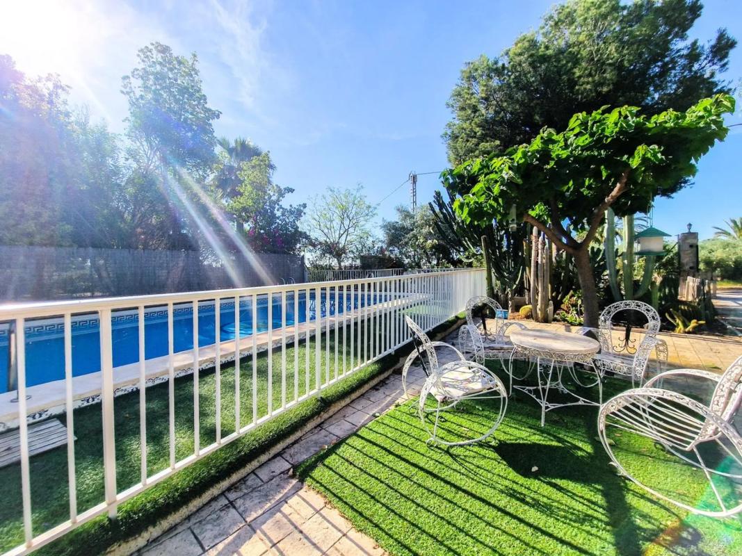 Properties for sale and rent in Spain photo 3