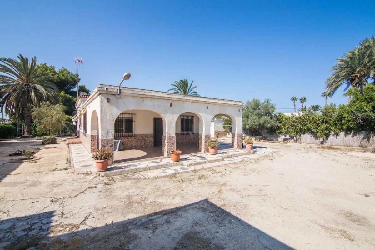 Properties for sale and rent in Spain photo 4