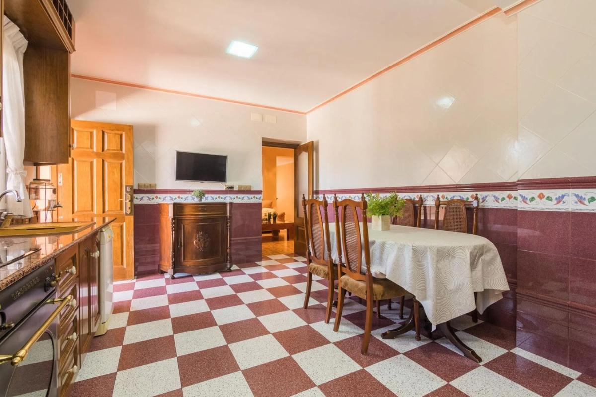 Properties for sale and rent in Spain photo 1