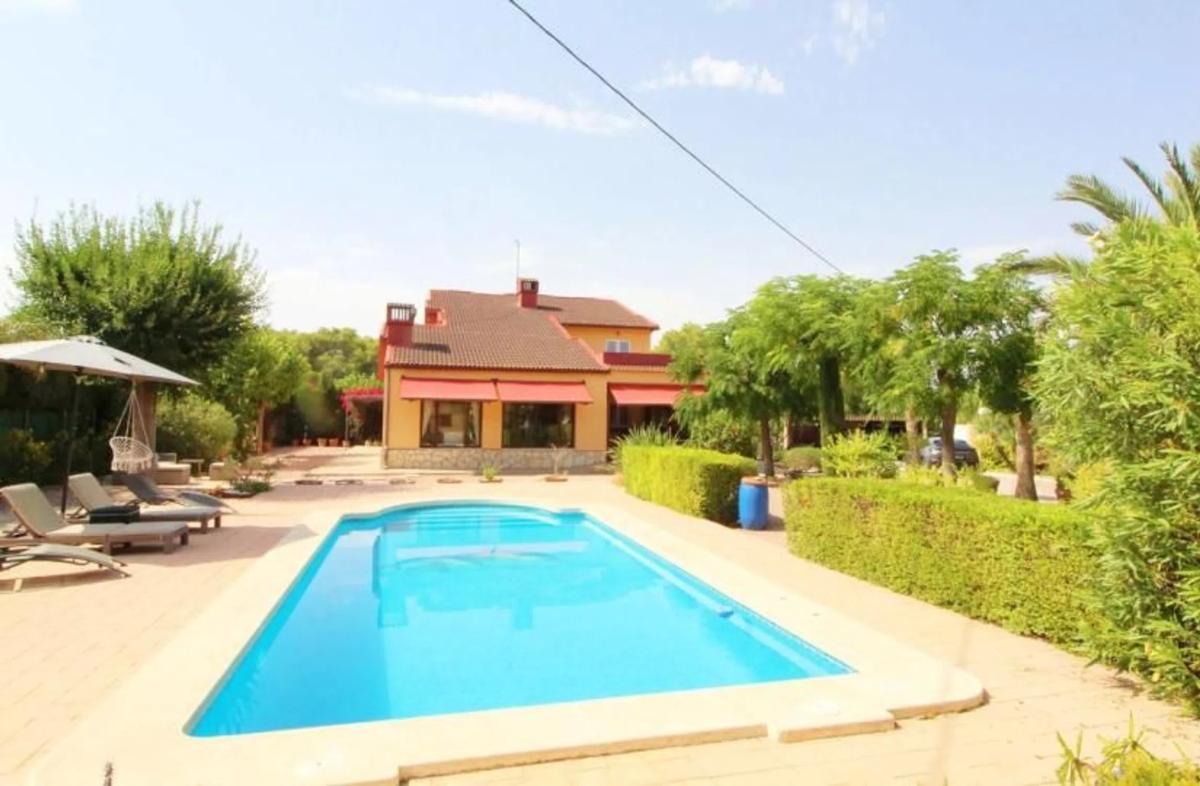 Properties for sale and rent in Spain photo 3