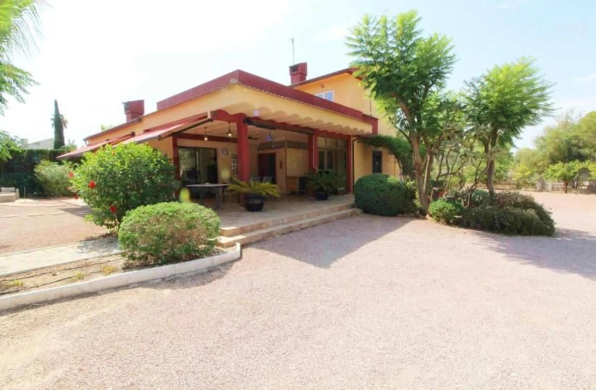 Properties for sale and rent in Spain photo 4