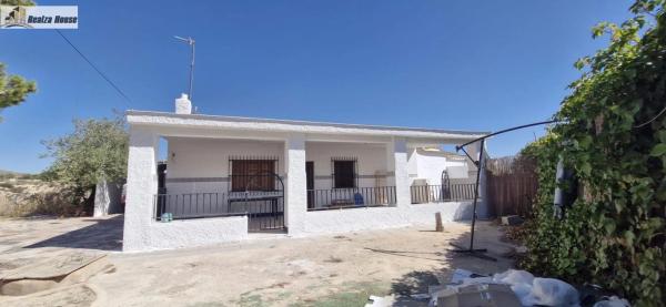 Rustic farm for sale in  Carrús , Elche / Elx photo 1