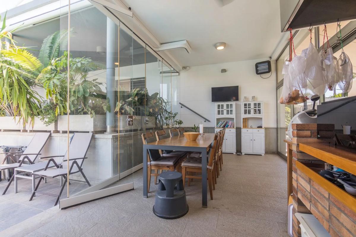 Properties for sale and rent in Spain photo 1