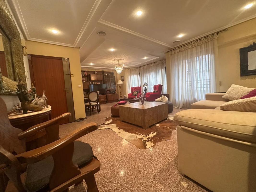 Venta de piso en Calle Mariano Luiña, 6, Elche / Elx
 photo 2