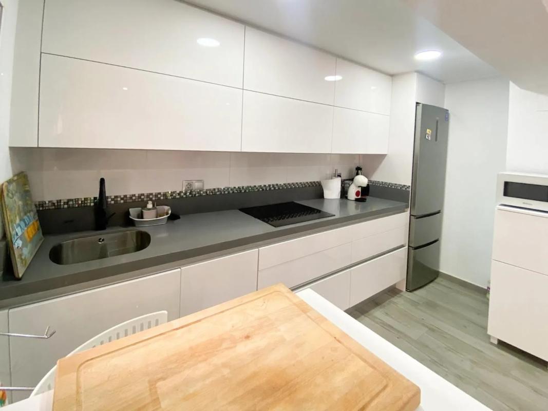 Sale of apartment in Calle Venezuela, Sax
photo 4