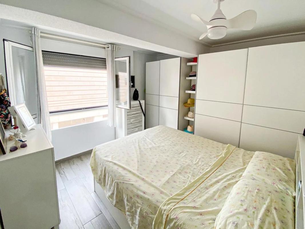 Sale of apartment in Calle Venezuela, Sax
photo 5