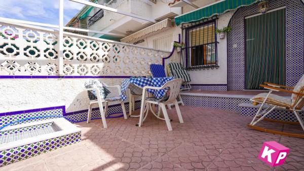 Casa independiente en calle Monòver thumbnail 2