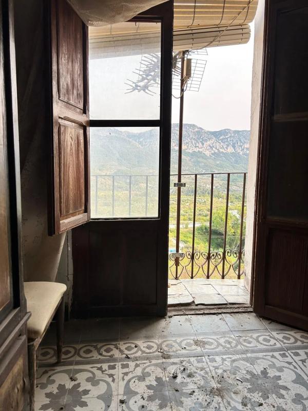 Properties for sale and rent in Spain photo 1
