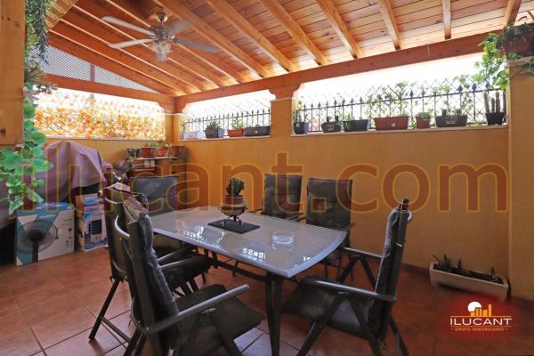 Casa independiente photo 1