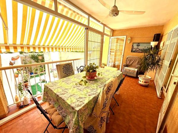 Chalet adosado photo 2