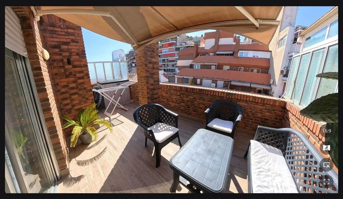 Venta de ático en Avenida de Dénia, Alicante / Alacant photo 3