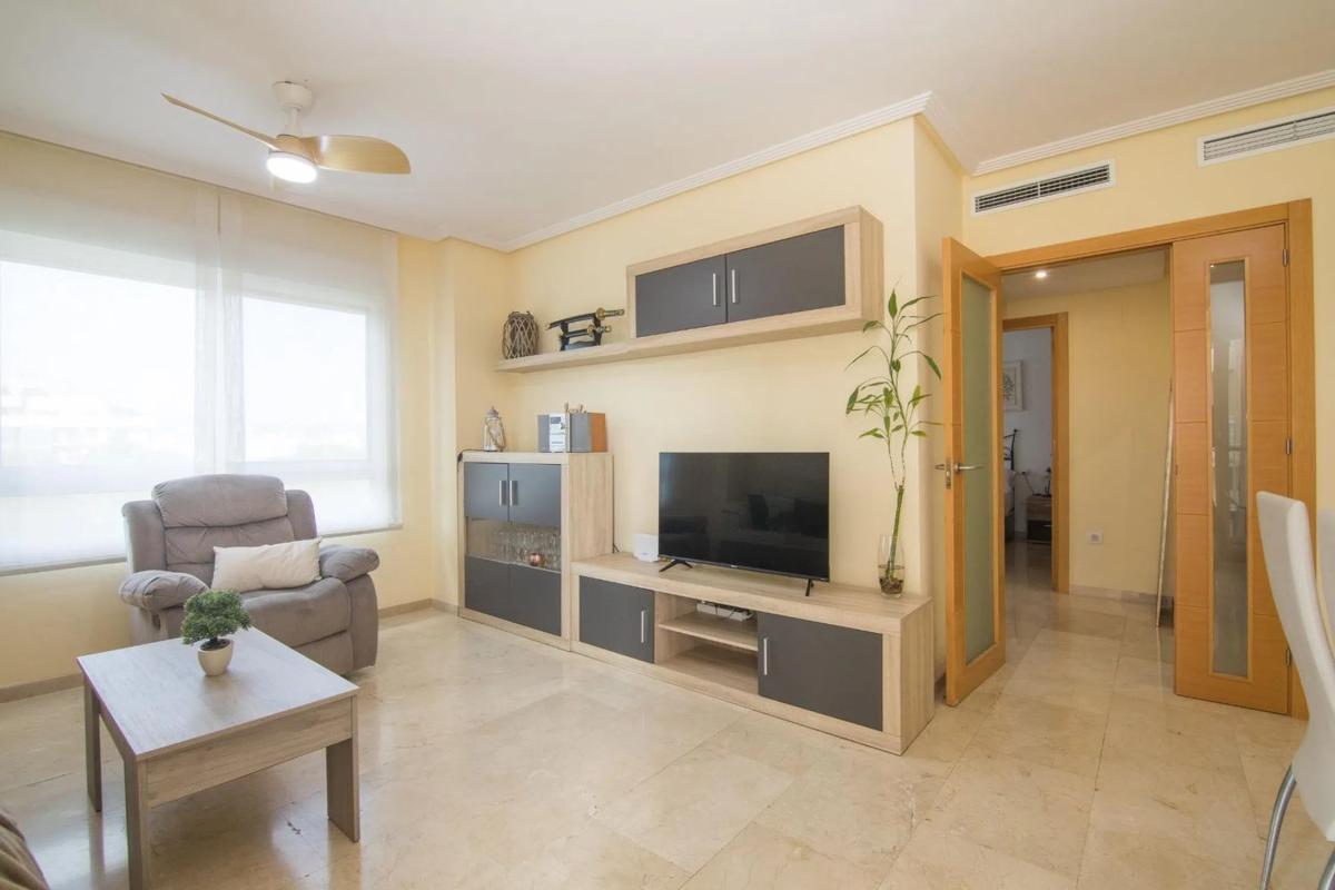Sale of apartment in Avenida Ausiàs March, El Campello
 photo 3