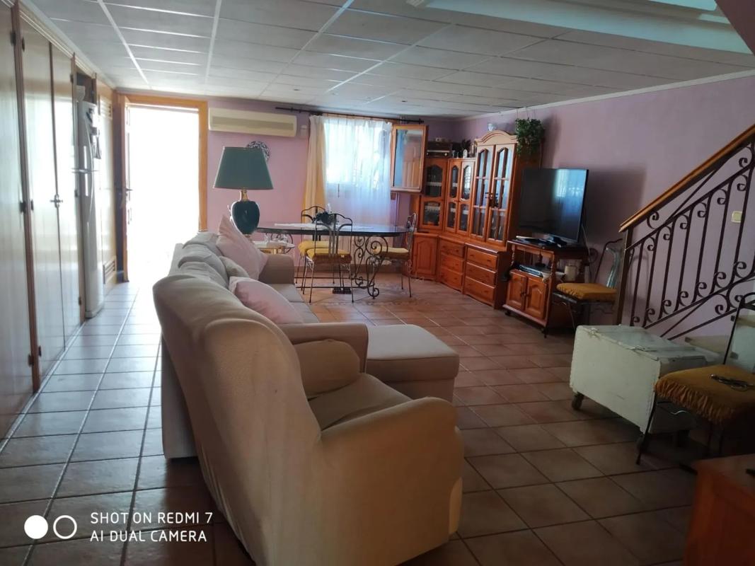 Propiedades en venta y alquiler en España photo 1
