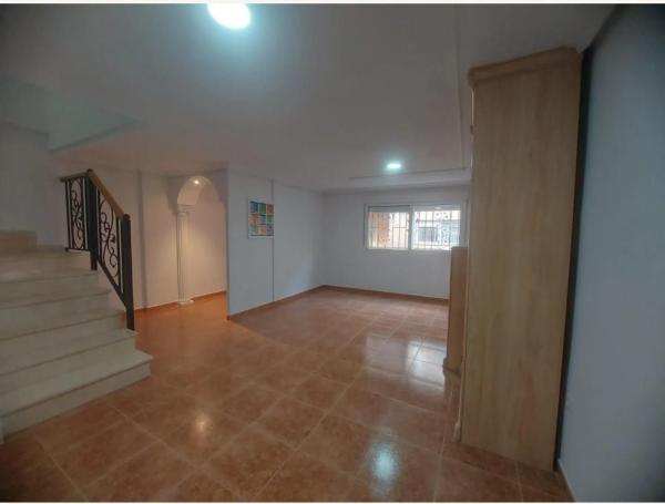 Chalet pareado en calle Pizarro, 29 thumbnail 1