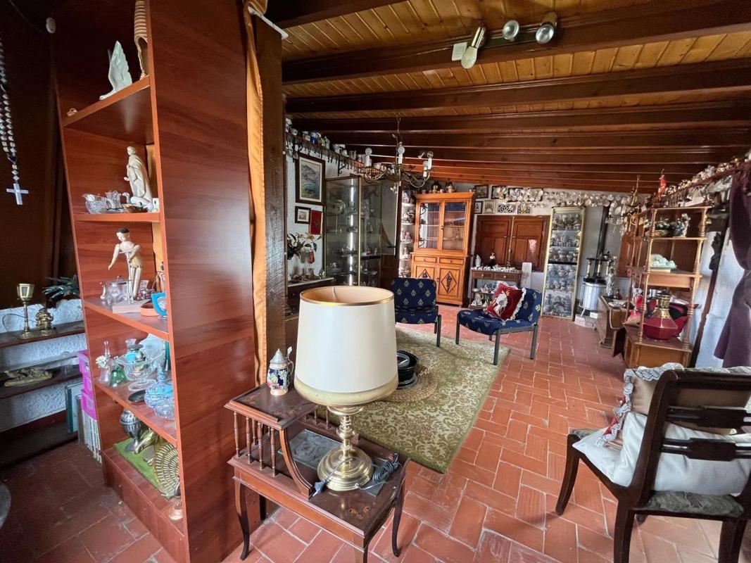 Propiedades en venta y alquiler en España photo 4