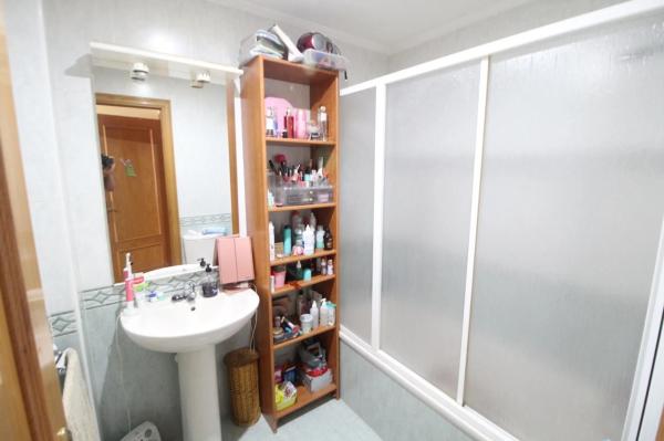 Piso en venta en Calle Río Turia, 23, San Vicente del Raspeig
photo 1