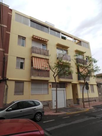 Piso en venta en Calle San Pascual, San Vicente del Raspeig
 photo