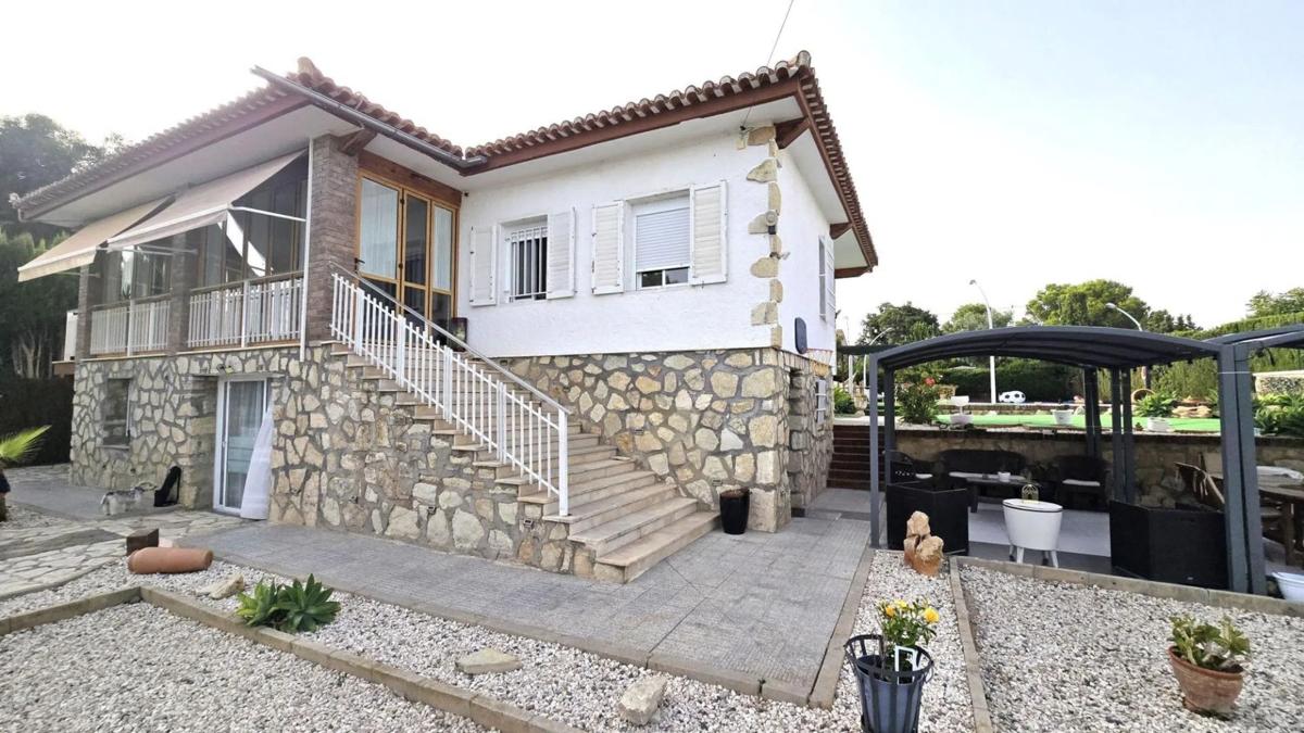 Propiedades en venta y alquiler en España photo 4