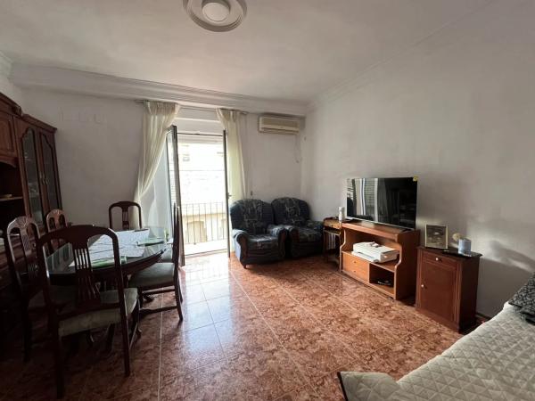 Mieszkanie na sprzedaż w  Barri Eixample, Alcoy photo 1