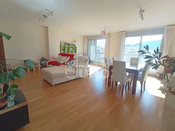 Mieszkanie na sprzedaż w  Barri Zona Nord, Alcoy photo 1