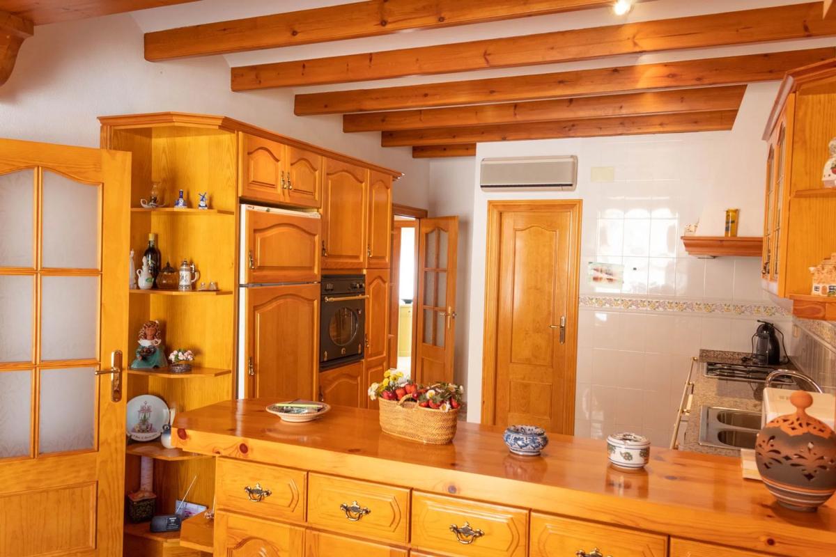 Недвижимость на продажу и в аренду в Испании photo 2