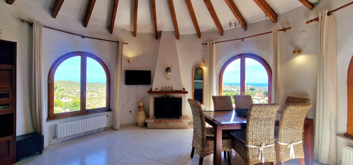 Properties for sale and rent in Spain photo 3