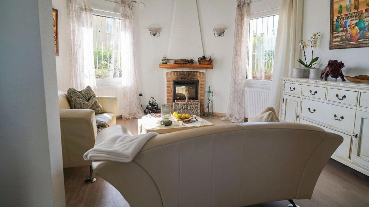 Sale of independent chalet in Manzanera-Tosal, Calpe
 photo 3