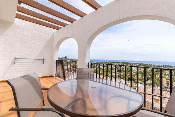 Chalet adosado photo 3