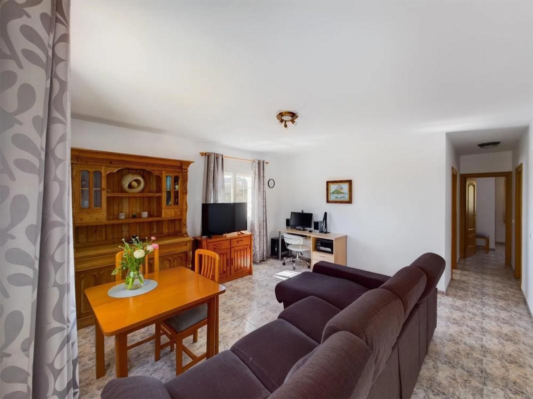 Недвижимость на продажу и в аренду в Испании photo 5