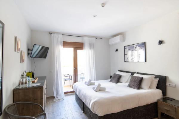 Chalet adosado en calle d'Avall photo 4