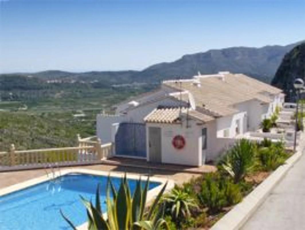 Sale of independent chalet in Monte Pedreguer, Pedreguer
 photo 2
