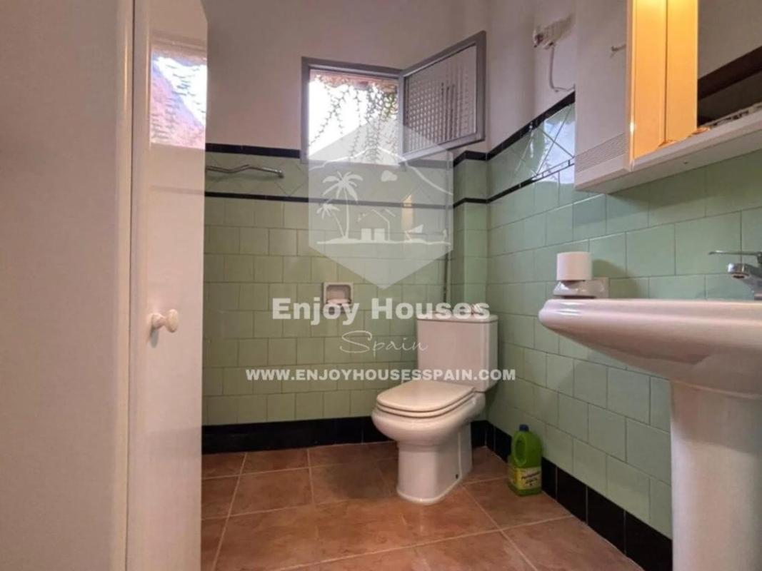 Properties for sale and rent in Spain photo 4