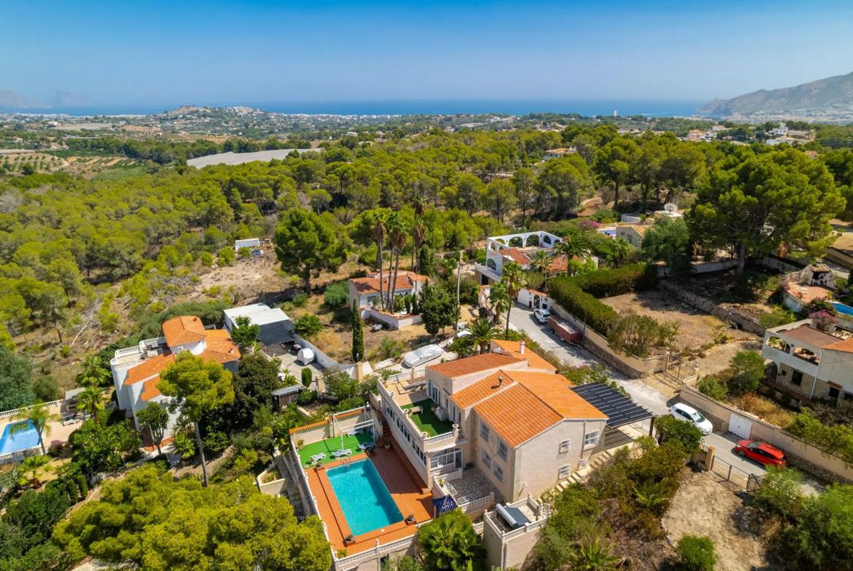 Venta de chalet independiente en Calle Pintor Murillo, Alfaz del Pi
photo 1