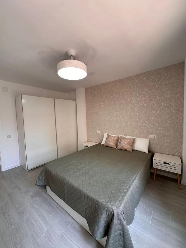 Продажа квартиры на Calle Gardenias, Бенидорм
photo 3