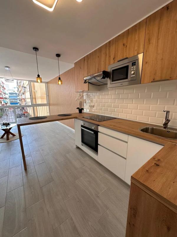 Продажа квартиры на Calle Gardenias, Бенидорм
photo 4