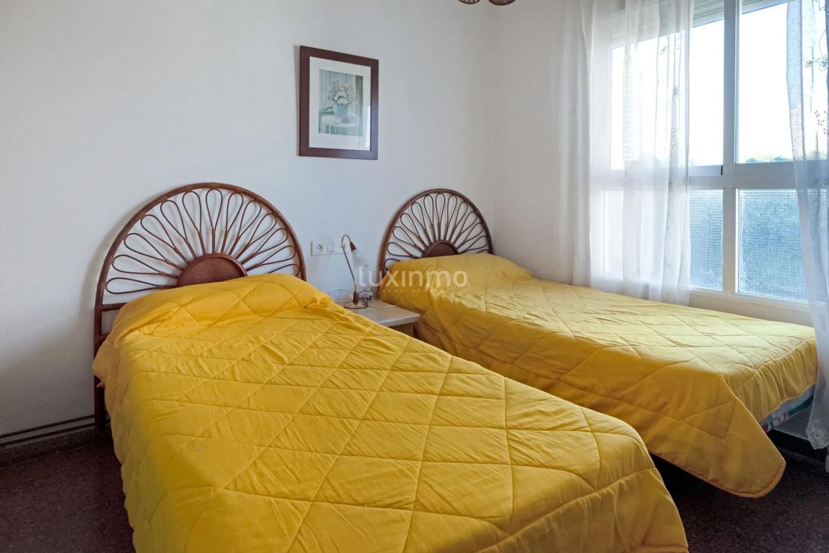 Venta de piso en Playa de Poniente, Benidorm
 photo 2