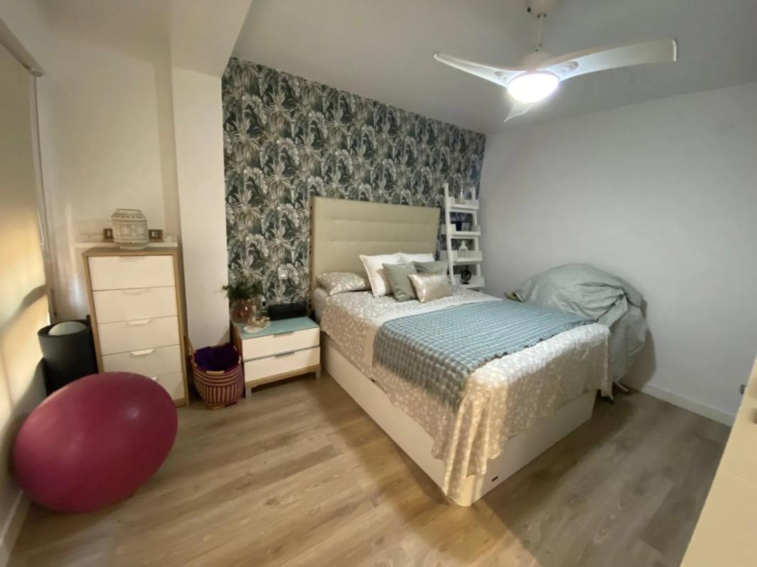 Продажа квартиры на Calle de Sant Ramon, Бенидорм
photo 2