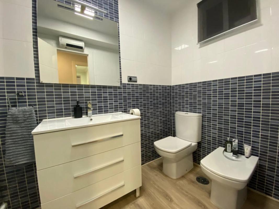 Продажа квартиры на Calle de Sant Ramon, Бенидорм
photo 5