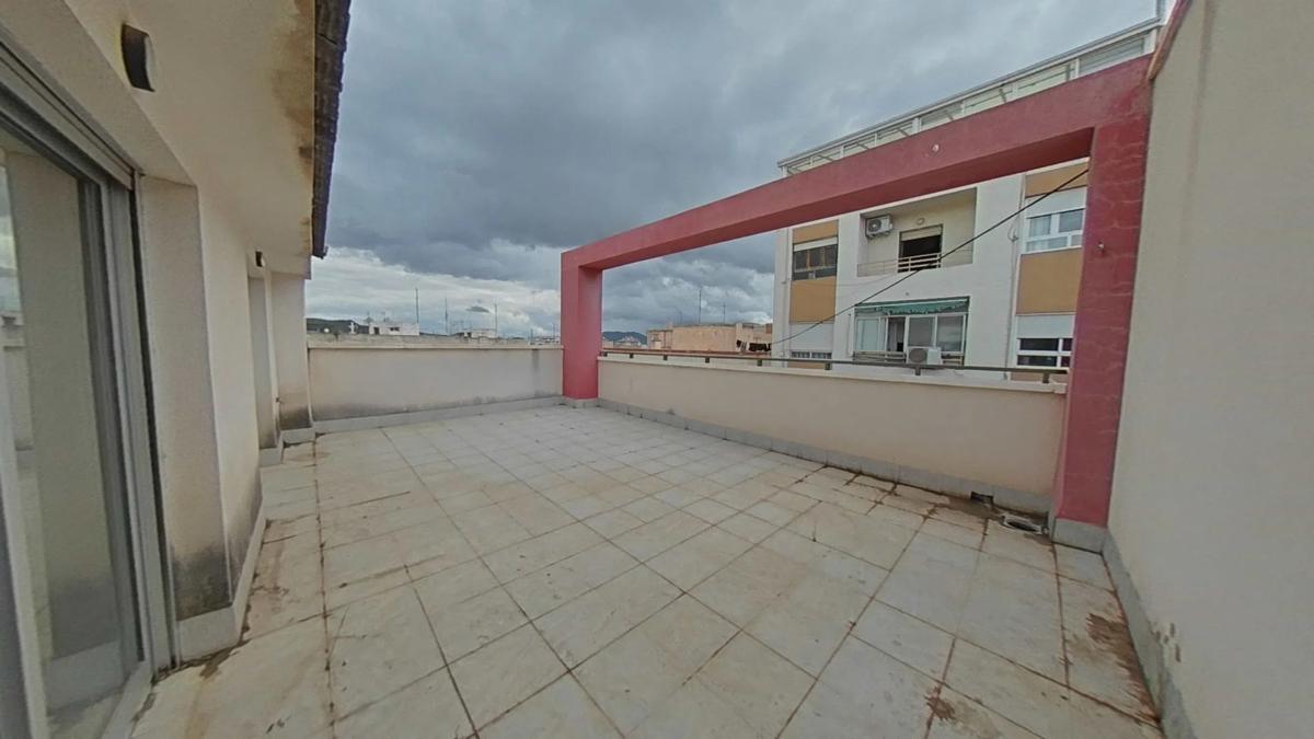 Venta de piso en Calle Príncipe, Elda
photo 1