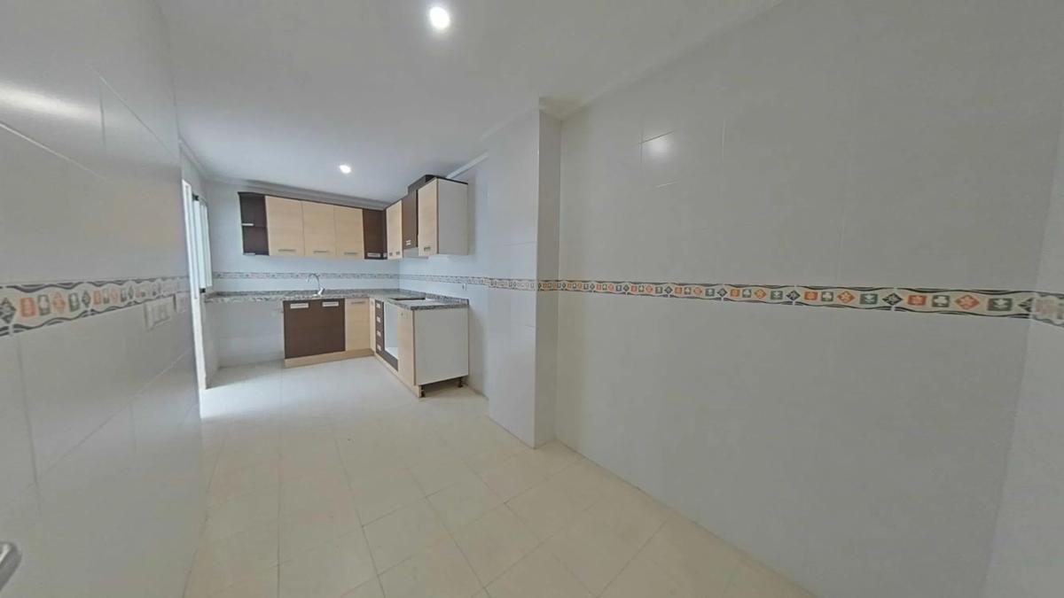 Venta de piso en Calle Príncipe, Elda
photo 5